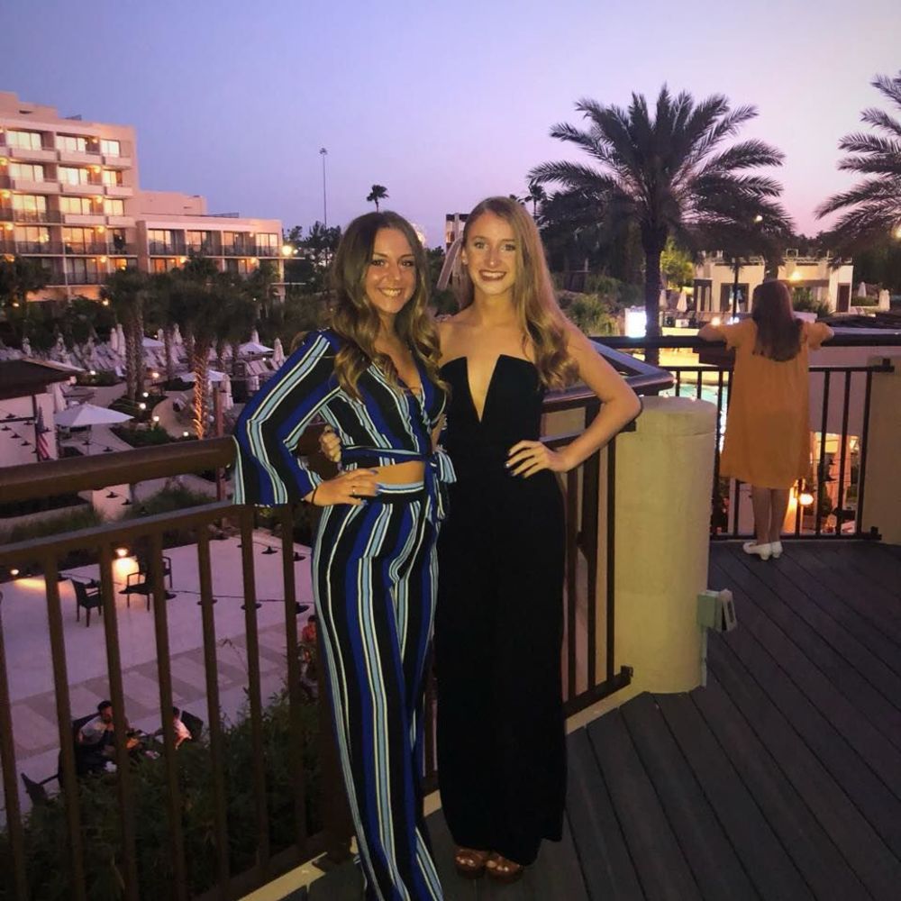 Meet your Posher, Julia